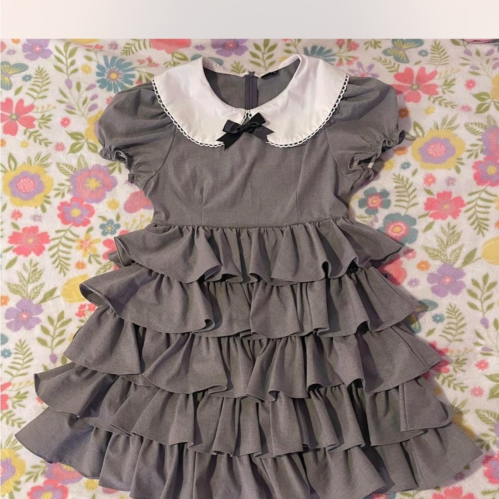 Shein MOD Ruffled dress - Picture 3 of 6